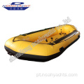 Aventura inflável de rafting de barco a jangada do rio